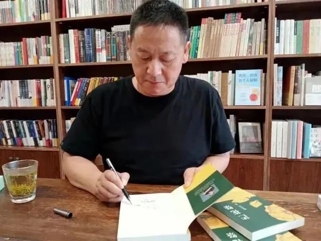 盛忠明.jpeg