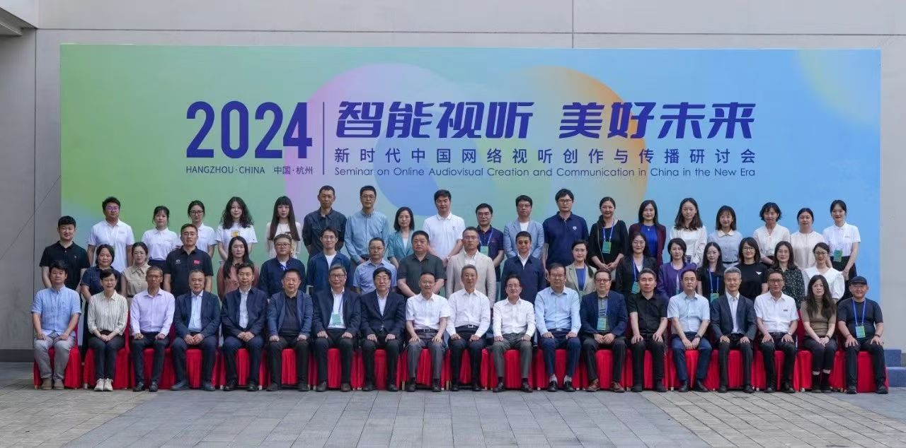 e52cc5411e46c3b9bcf2db5185a82f5.jpg
